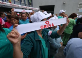 În plină grevă generală, Cseke Attila spune că veniturile din Sănătate nu vor scădea. Dacă nu se găsesc soluții, legea salarizării trebuie abandonată