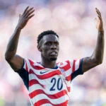 Scandal uriaș la Cupa Mondială: Trump ar fi intervenit la FIFA pentru a „șterge” cartonașul roșu încasat de Folarin Balogun, atacantul SUA