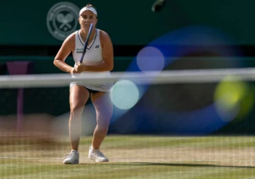 Linda Noskova se impune în finala de la Wimbledon