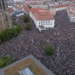 Manifestație împotriva congresului extremiștilor din Germania: Orașul Erfurt e blocat, AfD așteaptă un „război civil” (Foto & Video)