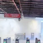 Incendiu la metrou după inundație: Panică în stația Universitate. Metrorex se chinuie să scoată 7 milioane de metri cubi de apă de la Piața Victoriei (Video)