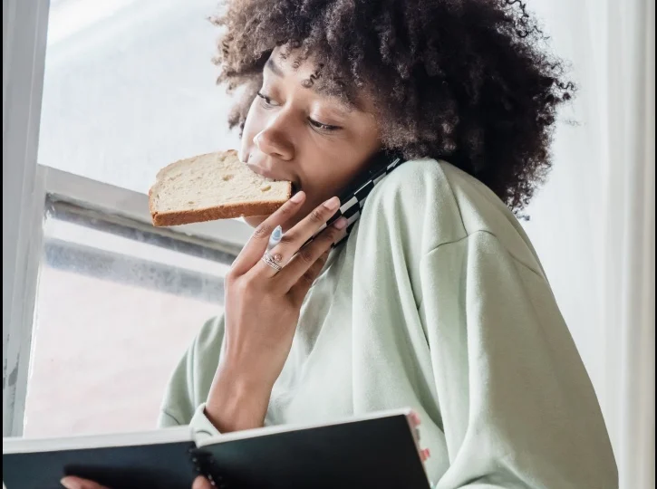 Multitaskingul chiar e posibil? Ce-au descoperit omenii de știință despre creier