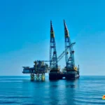 Platforma care va trata gazele din Neptun Deep a fost instalată în Marea Neagră: 16.500 de tone, 225 de metri înălțime, complet automatizată