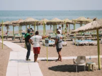 O țară din Europa în care locuiesc peste 600.000 de români interzice fumatul pe terase și pe plaje
