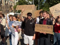 Mii de oameni protestează la Kiev și în alte orașe față de demiterea ministrului Fedorov: Una dintre cele mai mari greșeli făcute de Guvern (Foto & Video)