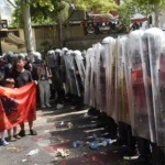 Cum a devenit un proiect al familiei Trump simbolul revoltei împotriva sistemului din Albania