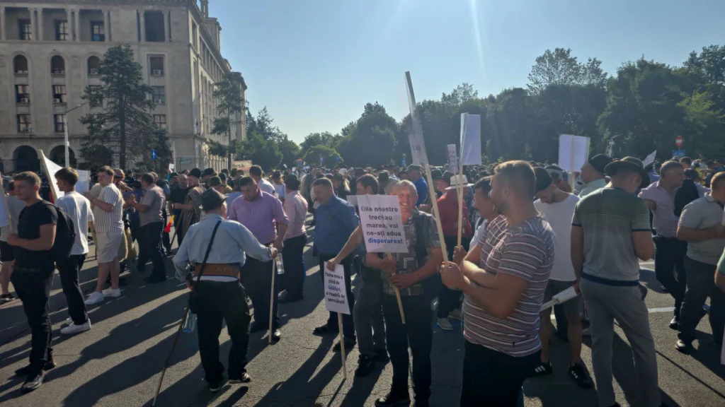 Protest violent al oierilor în București. Jandarmii au folosit gaze lacrimogene (Foto &amp; Video)
