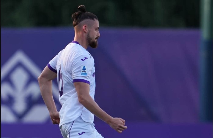 Radu Drăgușin a debutat la Fiorentina