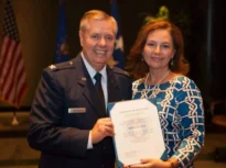 Locul lui Lindsey Graham în Senat va fi ocupat de sora lui, cu care avea o relație specială