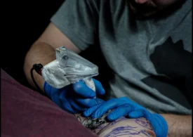 Cum afectează tatuajele sistemul imunitar. Oamenii de știință abia acum încep să înțeleagă