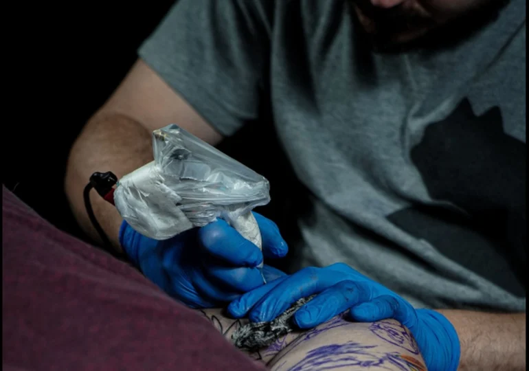 Cum afectează tatuajele sistemul imunitar. Oamenii de știință abia acum încep să înțeleagă