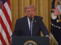 Trump cere retragerea licențelor ABC și NBC, după ce posturile au refuzat să-i transmită discursul în direct