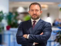 UPDATE – TAROM: Cristian Anghel, numit director general interimar al TAROM / Directorul general Bogdan Costaș anunță că a refuzat preluarea unui nou mandat, decizie transmisă din 17 iulie Consiliului de Administrație / Care sunt motivele/ Ce spune Miruță