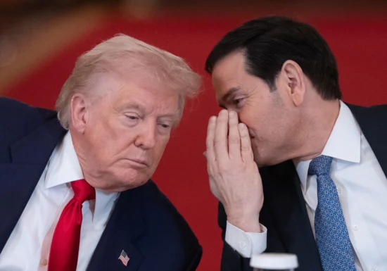 Trump pregătește cea mai amplă revocare de vize din istoria SUA. Până la 200.000 de străini ar putea fi afectați