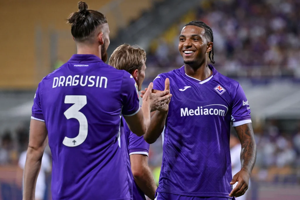 Radu Drăgușin, așteptat să debuteze luni pentru Fiorentina: „Să vedem dacă gladiatorii vor fi fericiți și la Florența”