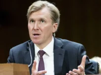Pentagonul vrea să știe părerea aliaților NATO despre revizuirea desfășurării trupelor americane în Europa. Subsecretarul Elbridge Colby vine în România