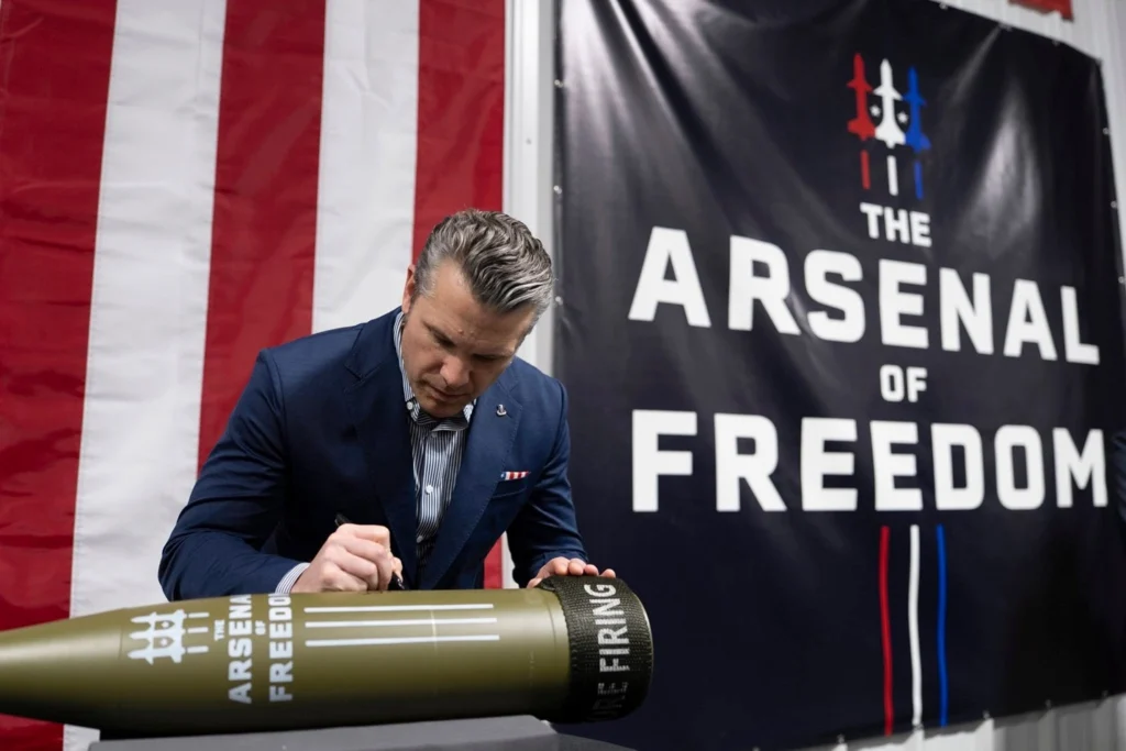 Hegseth curăță Pentagonul de generalii de top. Armata SUA intră într-o criză de comandă