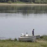 O veste bună și una rea pentru Cernavodă: Nivelul Dunării a crescut cu 2 cm după detonarea de la Bala, însă debitul scade sub minimul istoric. Urmează scufundarea barjelor