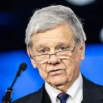 Vodcă și glume porcoase: Cum face diplomație un emisar al lui Trump