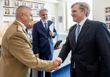 Doi oficiali de rang înalt au fost în America. Ce înseamnă călătoria pentru România?