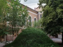 Fosta Mănăstire a Ursulinelor din Sibiu ar putea fi cumpărată de Therme Group. Primăria nu-și permite