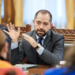 Partidele au primit noua variantă a legii salarizării. Ce se întâmplă dacă nu se ajunge la o înțelegere