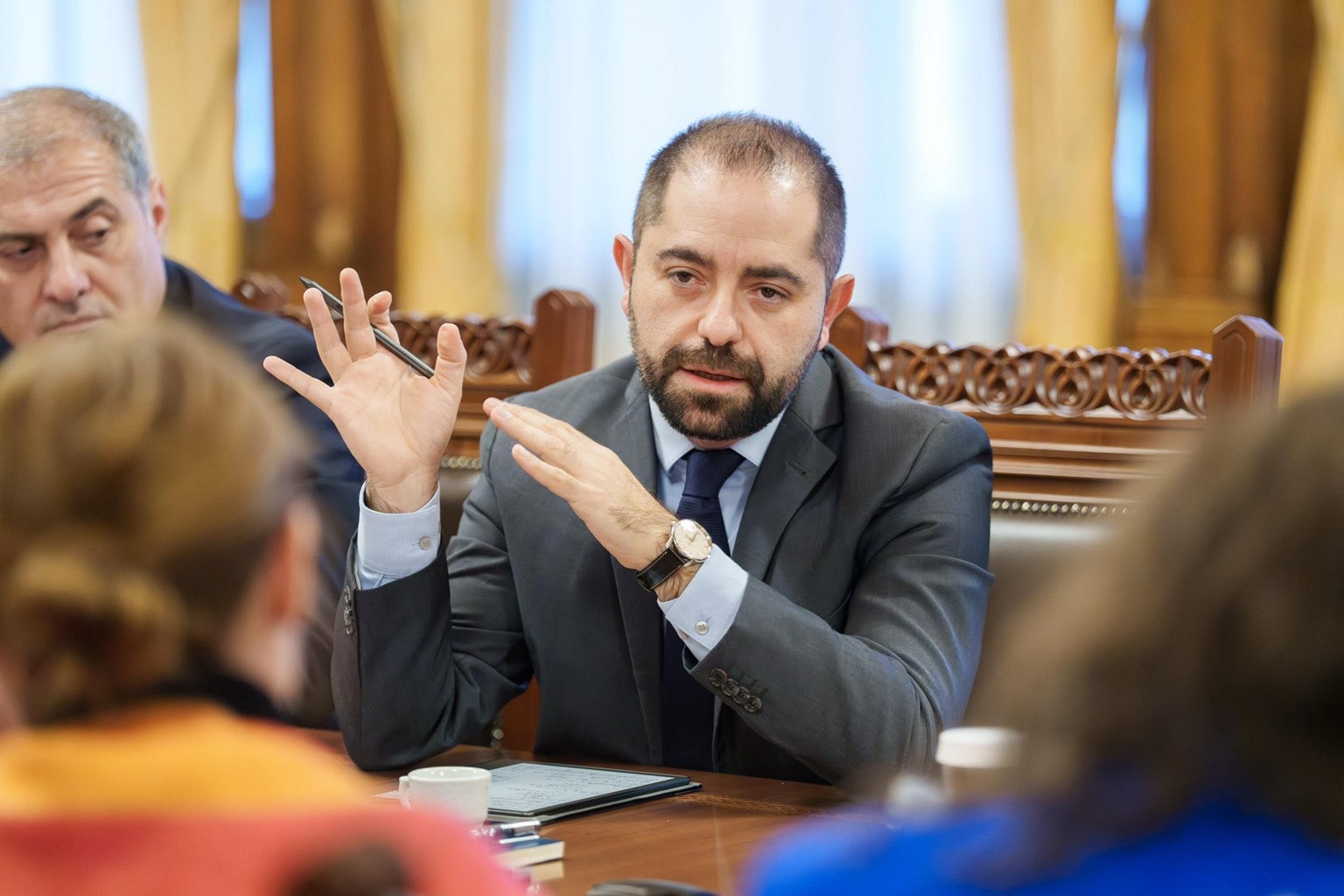 Radu Burnete estimează formarea guvernului la începutul toamnei