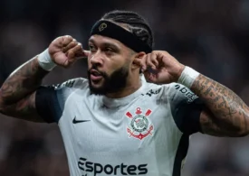De la fotbal la muzică rap: Lista celor mai sonore nume care s-au apucat de cântat