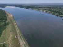 Dublu șoc pentru Europa: Canicula lovește economia, războiul scumpește energia