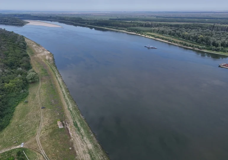 Dublu șoc pentru Europa: Canicula lovește economia, războiul scumpește energia