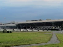 O dronă cu un dispozitiv exploziv a perturbat traficul pe aeroportul Leipzig, un centru logistic cheie pentru NATO și transporturile către Ucraina. Rusia, principalul suspect