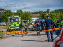 Atac cu sabie la un liceu din Suedia: Mai multe persoane au fost rănite