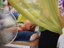 Milioane de oameni din Marea Britanie sunt captivi în case încinse de căldură
