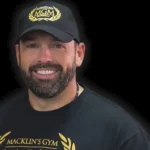 Unul dintre cei mai căutați lideri ai crimei organizate a fost extrădat din Dubai. Daniel Kinahan, adus în Irlanda cu un avion guvernamental (Video)