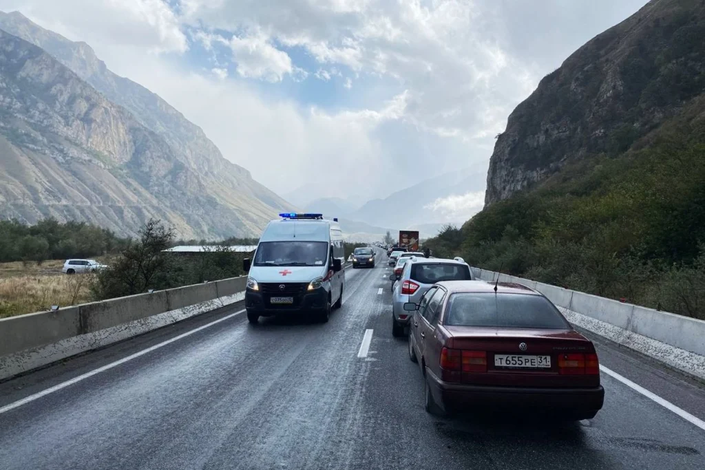 Rușii își fac bagajele. Peste 113.000 de persoane au trecut în Georgia, într-o singură săptămână