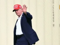 Trump amenință să bombardeze Omanul, dacă se pune ”în calea” unui acord privind Strâmtoarea Ormuz