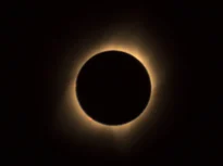 Cu cât va reduce eclipsa din 12 august producția de energie solară în Europa