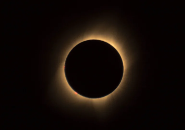 Cu cât va reduce eclipsa din 12 august producția de energie solară în Europa