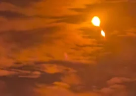 Momentul în care o rachetă chineză care transporta un satelit explodează la doar 85 de secunde după lansare (Video)