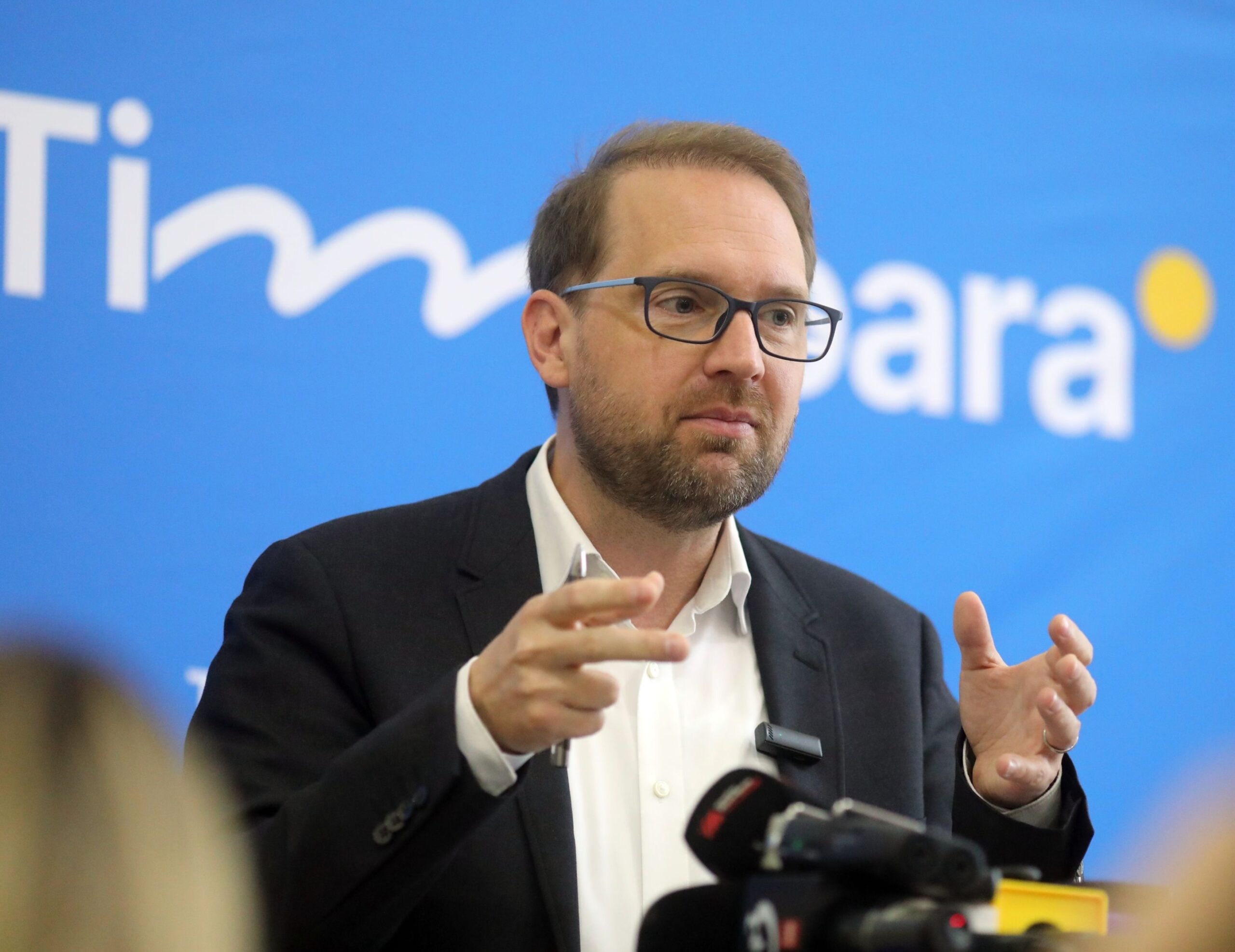 Va aproba Nicușor Dan acțiunea machiavelică a social-democraților de distrugere a PNL și USR?
