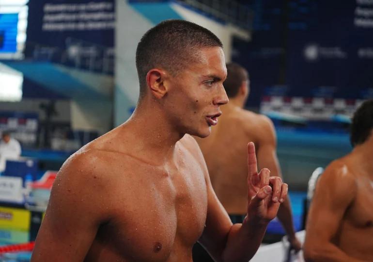 David Popovici rămâne cu picioarele pe pământ după calificarea în finală la 100 de metri liber, cu un nou record al Campionatelor Europene