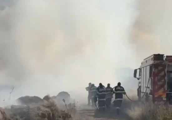 De la caniculă la furtuni violente: acoperișuri smulse și mașini avariate în mai multe orașe. La Avrig ard 50 de hectare (Video&Foto)