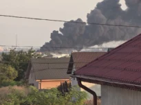 Incendiu cu degajări mari de fum în apropiere de Năvodari. A fost emis RO-Alert (Video)