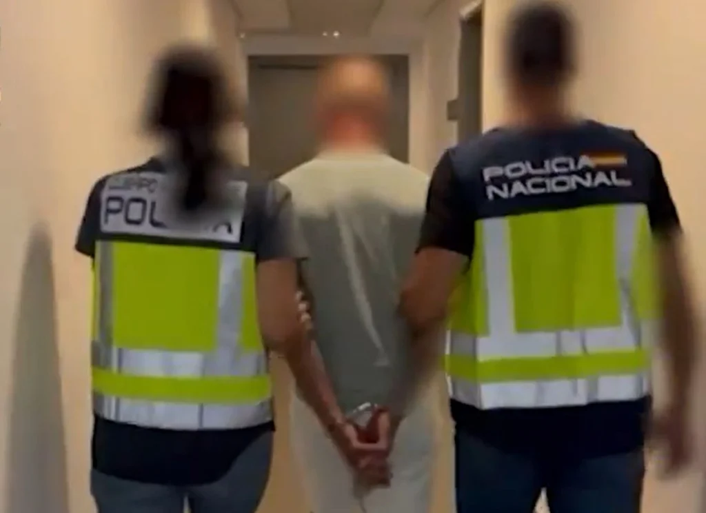 A fost prins „magicianul evadărilor”, care a reușit să scape din 4 închisori, inclusiv cu ajutorul unor cearșafuri înnodate (Video)