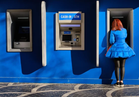 Russians pull money out of banks and keep it "under the mattress," fearing Putin could seize their savings