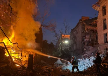 Ziua 1646 Atac în valuri la Kiev. Răniți în Zaporojie, explozii în Odesa. Ucraina a oprit toate rafinăriile Lukoil