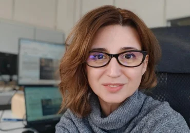 Cine este Sanda Nicola, fosta jurnalistă ajunsă șefă de filială PNL. Cum justifică Bolojan numirea