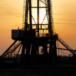The international price of oil has dropped to the lowest level in the last three weeks