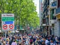Mii de români pleacă din Spania, țara care a devenit simbolul marelui exod de după 2000