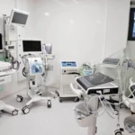Un centru de neurochirurgie, realizat cu bani din PNRR, a fost inaugurat la Cluj. Bolojan: „Am și o obligație personală, mi-a salvat câțiva prieteni”